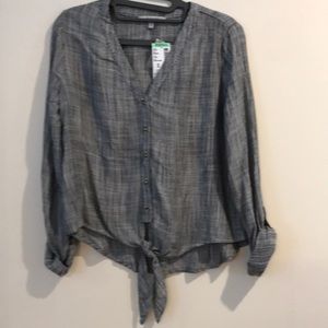 Papaya NWT small striped button top